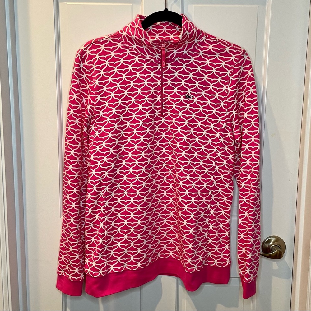 Pink and white Vineyard Vines 1/4 zip